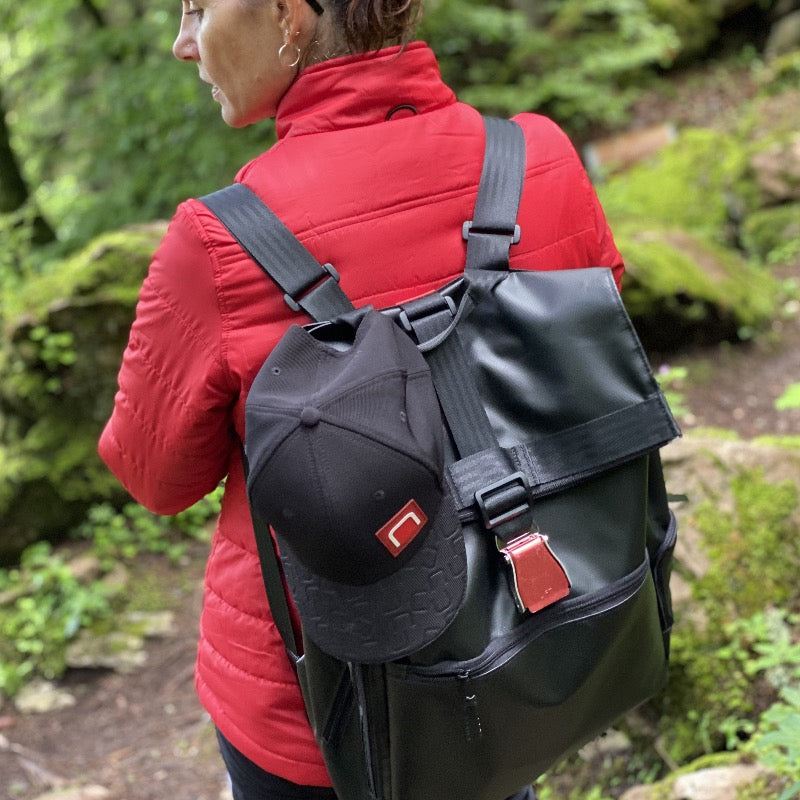sac à dos adventurer 35 litres nine june swiss made bâche de camion suisse rucksäcke